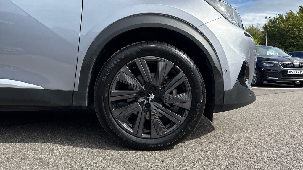 Peugeot e-2008 100Kw Allure 50Kwh  #34