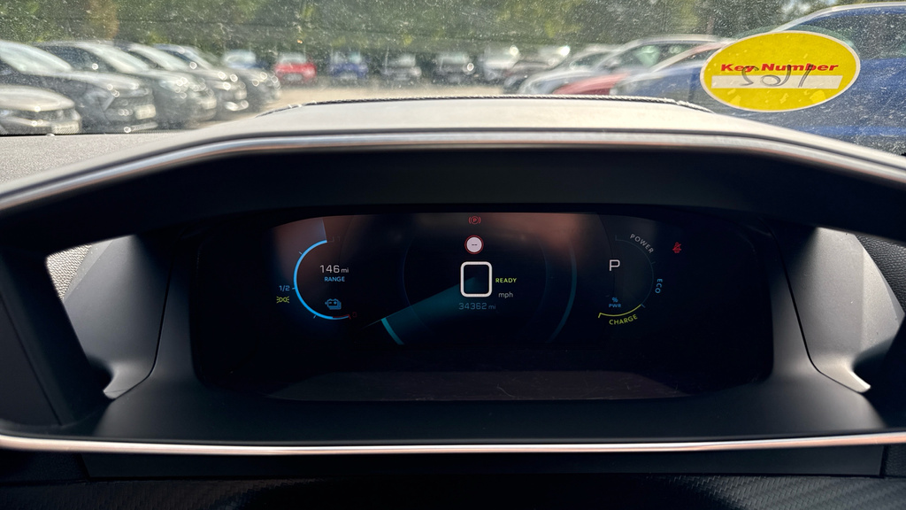 Peugeot e-2008 100Kw Allure 50Kwh  #27