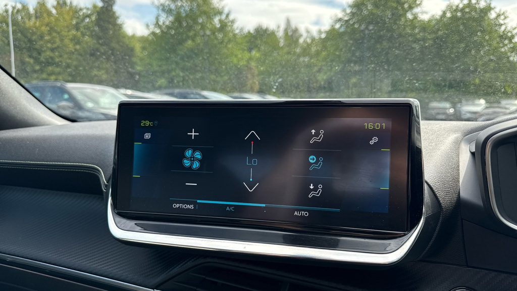 Peugeot e-2008 100Kw Allure 50Kwh  #20