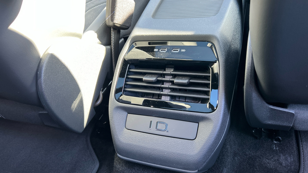 Volkswagen ID.4 210Kw 4Motion Match Pro 77Kwh Silver #39