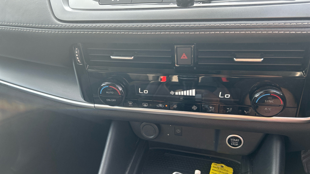 Nissan Qashqai 1.5 E-power Tekna White #35