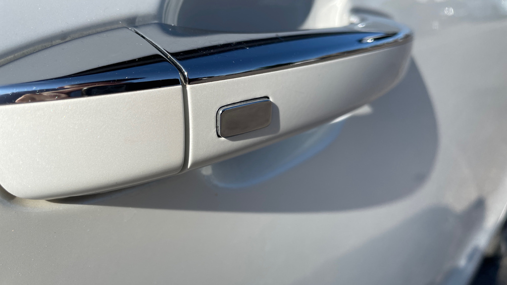 MG HS 1.5 T-gdi 16.6 Kwh Exclusive Suv Plug-i #3