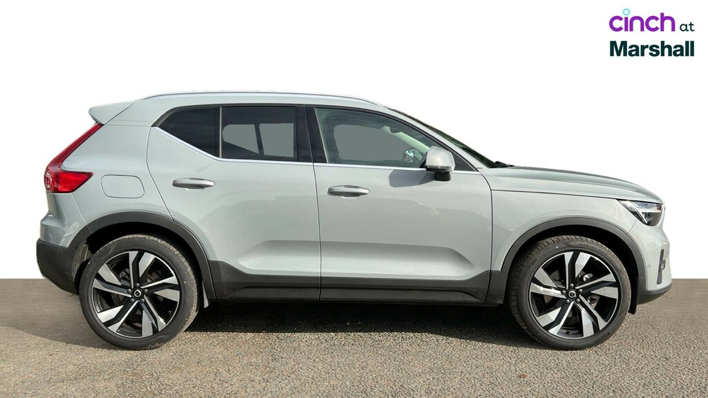Volvo XC40 B4 Plus Dark - Mild Hybrid 360 Degree #2