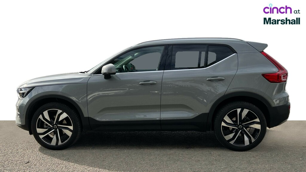 Volvo XC40 B4 Plus Dark - Mild Hybrid 360 Degree #6