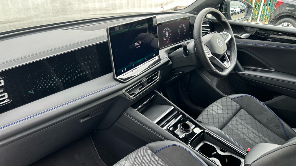 Volkswagen Tiguan Match Silver #10