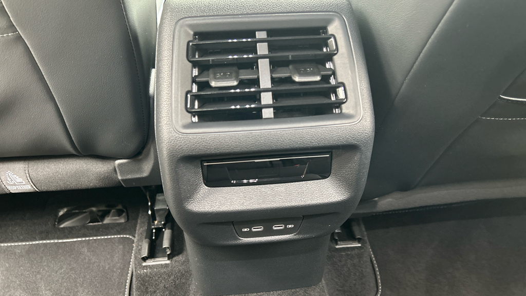Volkswagen Tiguan Match Silver #44