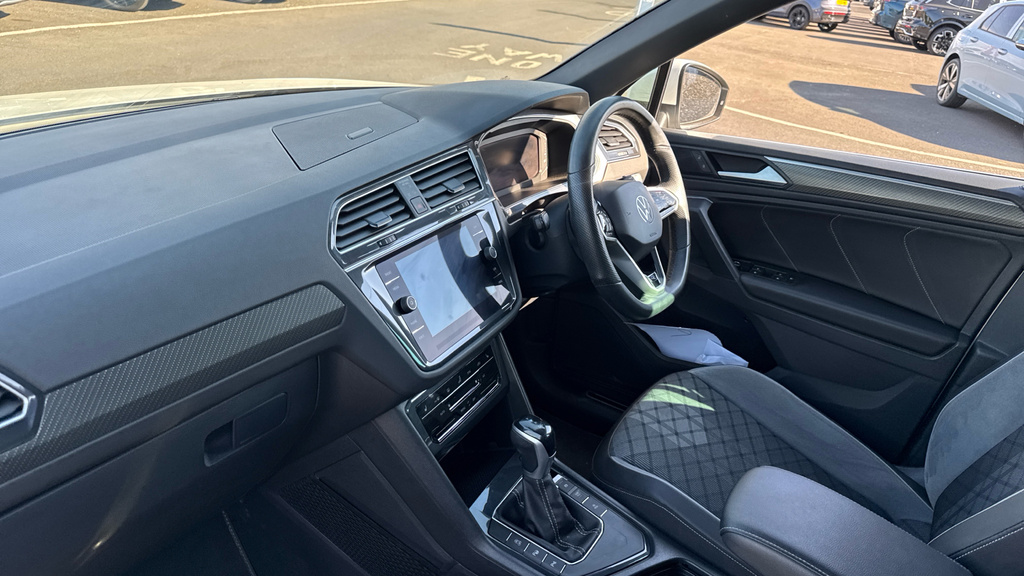Volkswagen Tiguan 1.5 Tsi 150 Elegance Dsg  #10