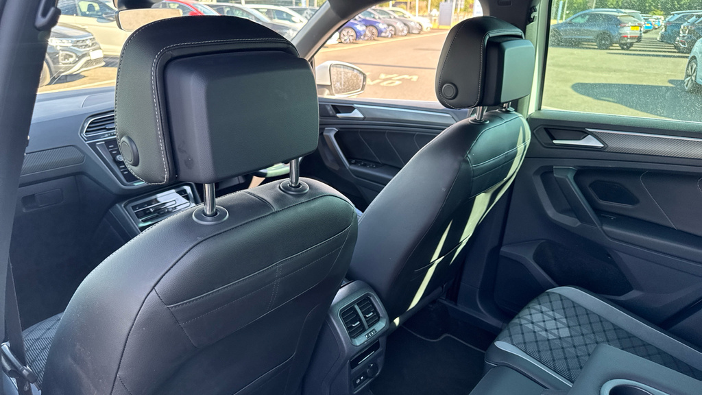 Volkswagen Tiguan 1.5 Tsi 150 Elegance Dsg  #28