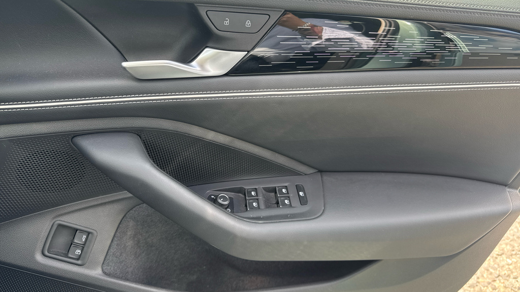 Volkswagen Passat 1.5 Tsi Ehybrid 272 R-line Dsg Black #41