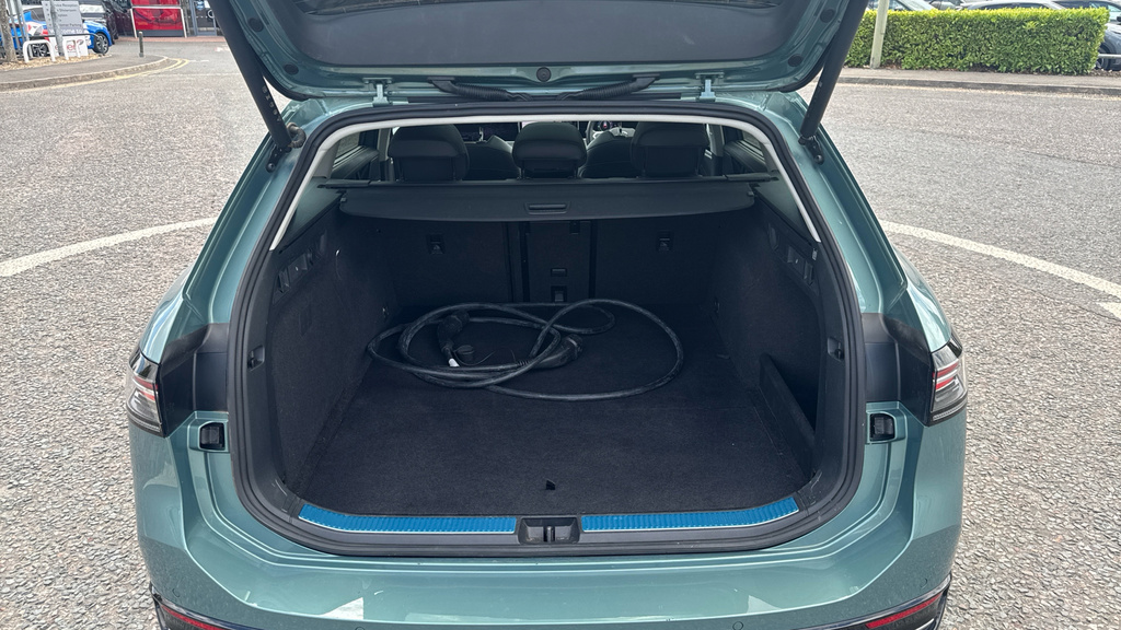 Volkswagen Passat 1.5 Tsi Ehybrid 272 R-line Dsg Black #15