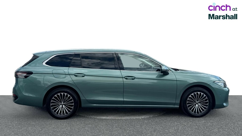 Volkswagen Passat 1.5 Tsi Ehybrid 272 R-line Dsg Black #2