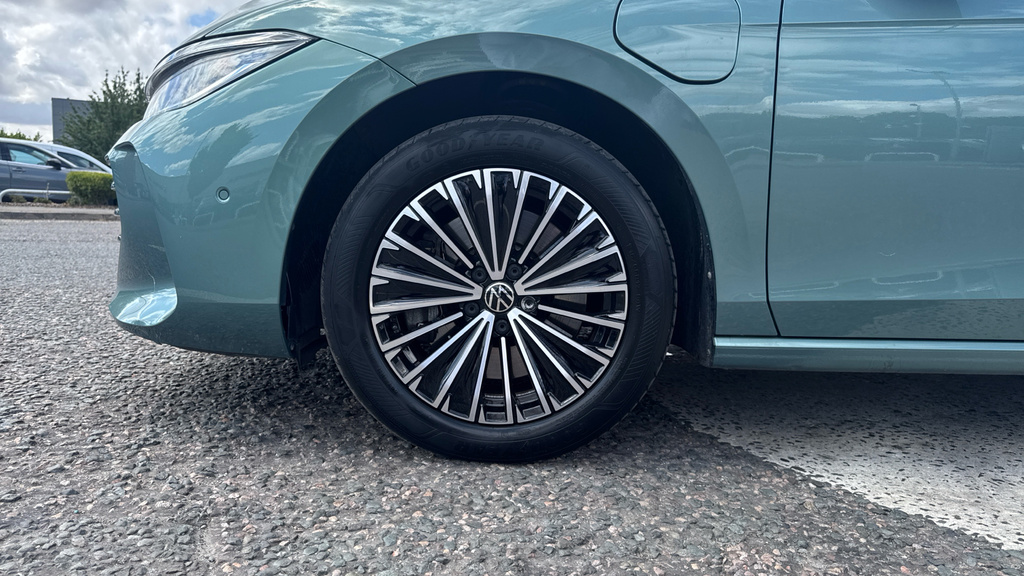 Volkswagen Passat 1.5 Tsi Ehybrid 272 R-line Dsg Black #18