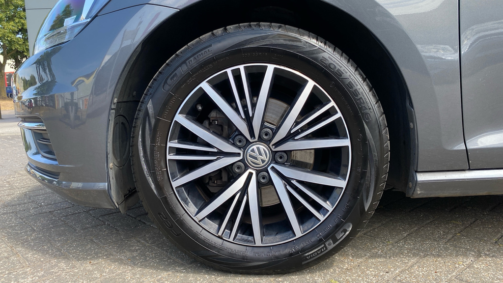 Volkswagen Golf 1.6 Tdi Se Nav Euro 6 Ss Black #17
