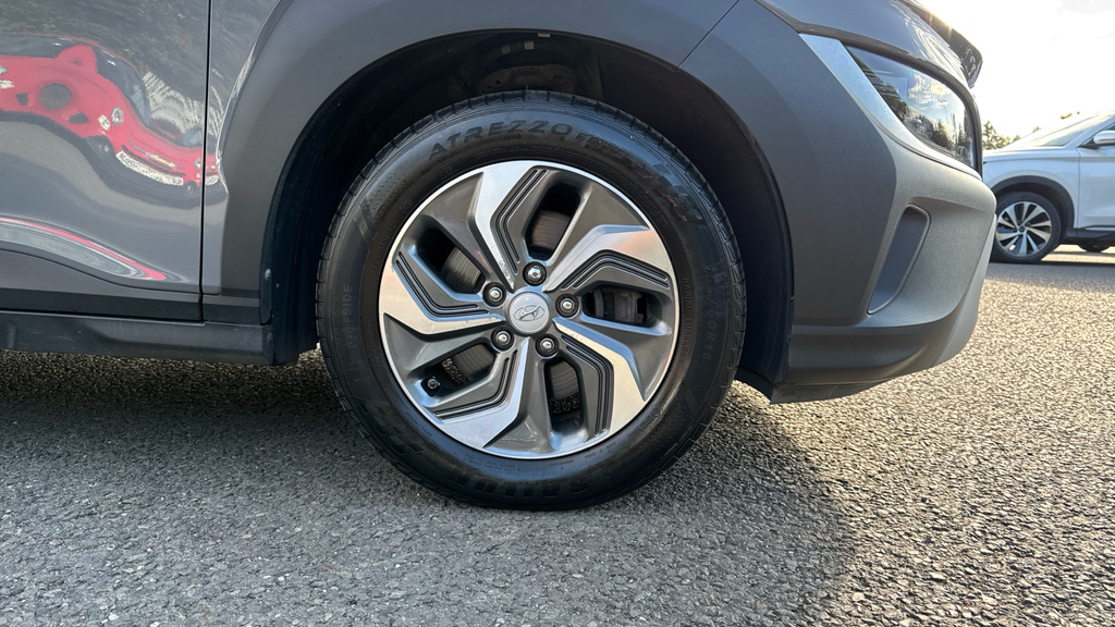 Hyundai Kona Kona Premium Ev Red #20