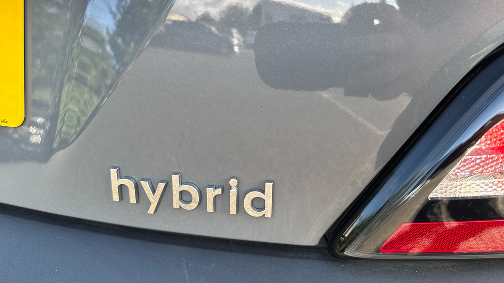 Hyundai Kona Kona Premium Ev Red #35