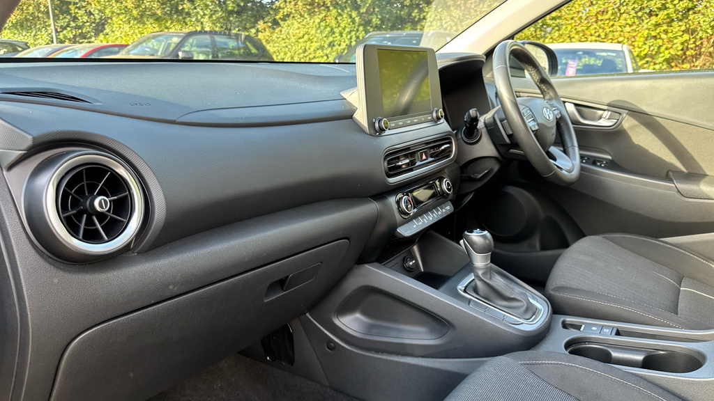 Hyundai Kona Kona Premium Ev Red #10