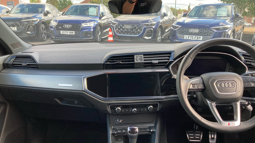 Audi Q3 35 Tfsi Black Edition S Tronic 20 Alloy Black #11