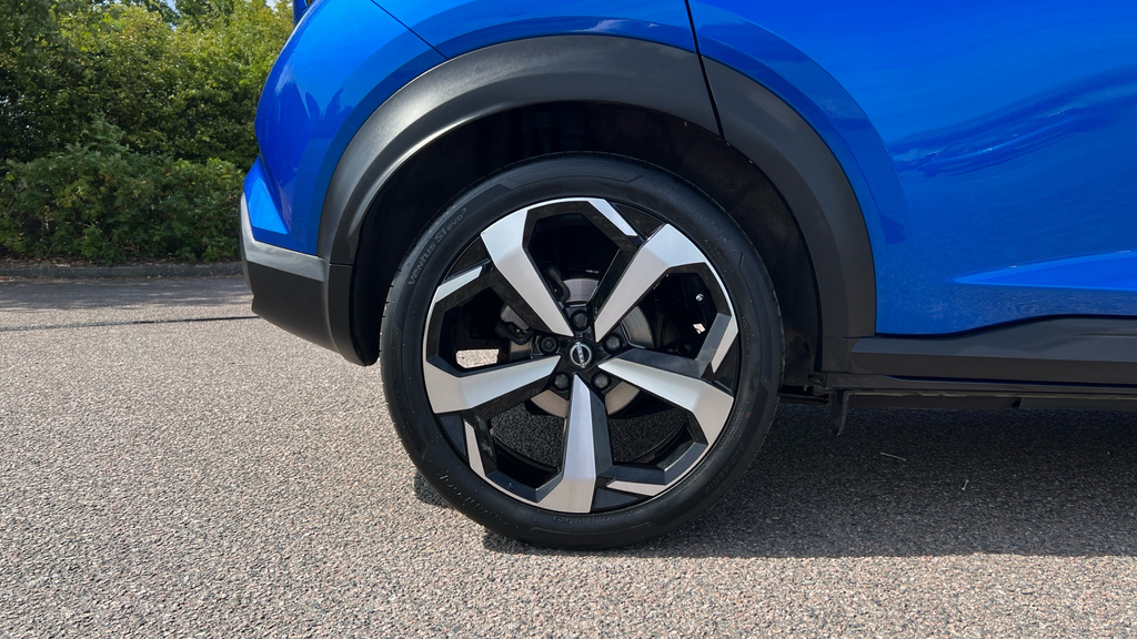 Nissan Juke 1.6 Hybrid N-connecta Black #37