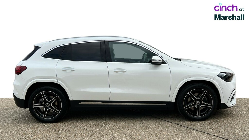 Mercedes-Benz GLA Class 2.0 Gla200d Amg Line Executive 8G-dct Euro 6 S Black #2