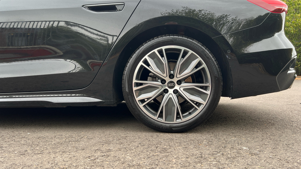 Audi A5 2.0 Tfsi 150 Edition 1 S Tronic Soundvision Grey #19