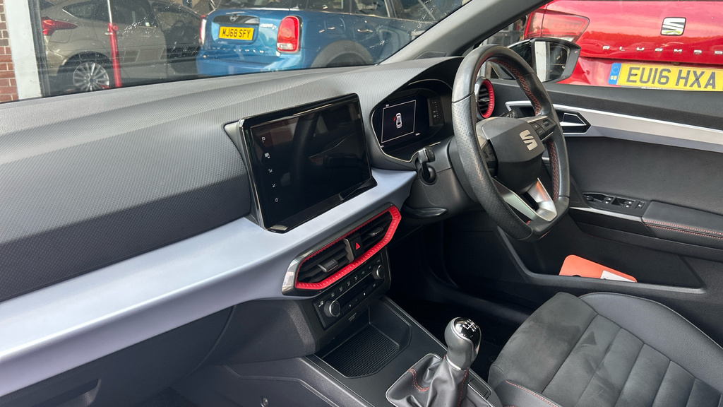 Seat Ibiza 1.0 Tsi 110 Fr Sport Grey #10