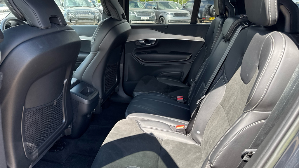 Volvo XC90 2.0 B5p 250 Plus Dark Awd Geartronic Black #14