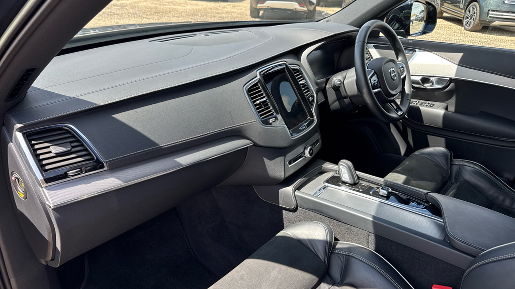 Volvo XC90 2.0 B5p 250 Plus Dark Awd Geartronic Black #10