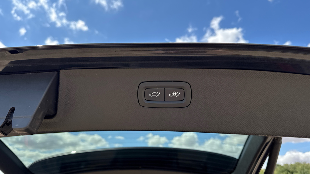 Volvo XC90 2.0 B5p 250 Plus Dark Awd Geartronic Black #43