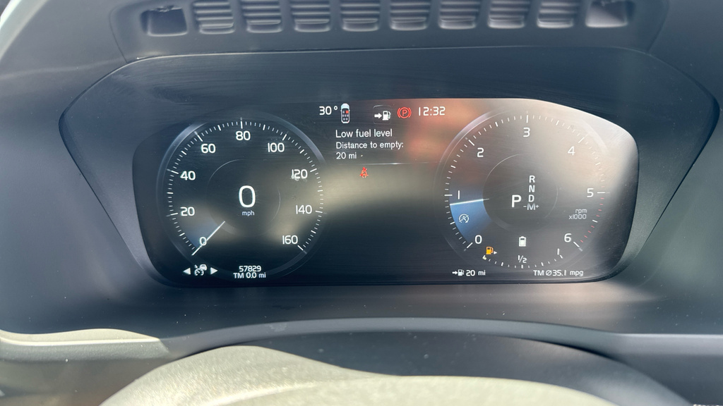 Volvo XC90 2.0 B5p 250 Plus Dark Awd Geartronic Black #13