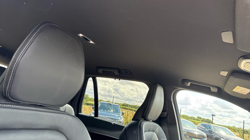 Volvo XC90 2.0 B5p 250 Plus Dark Awd Geartronic Black #40