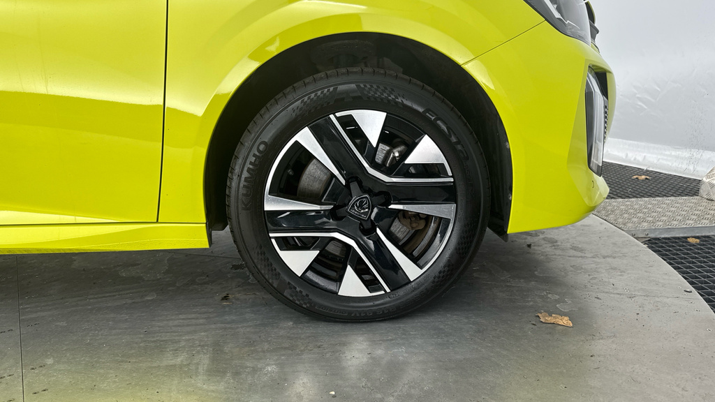 Peugeot e-208 100Kw Allure 50Kwh Yellow #18