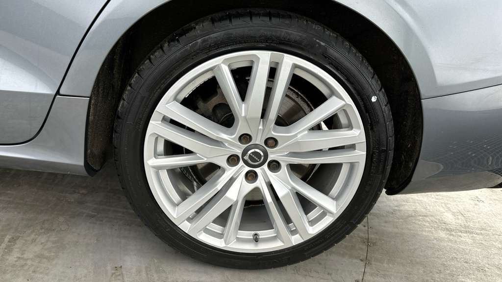 Volvo S60 2.0 T5 R Design Edition Saloon 2 Grey #23
