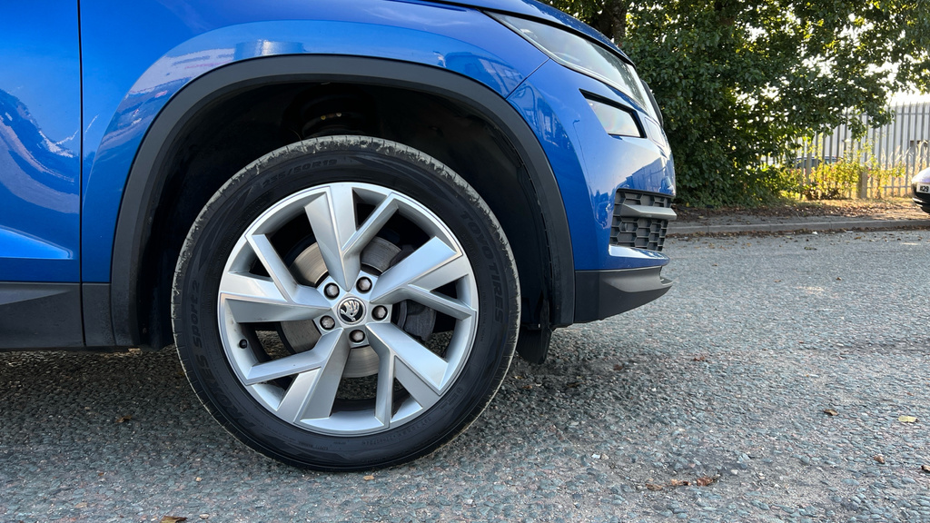 Skoda Kodiaq 1.5 Tsi Se Dsg Silver #23