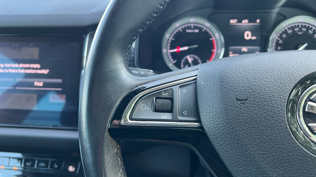 Skoda Kodiaq 1.5 Tsi Se Dsg Silver #27