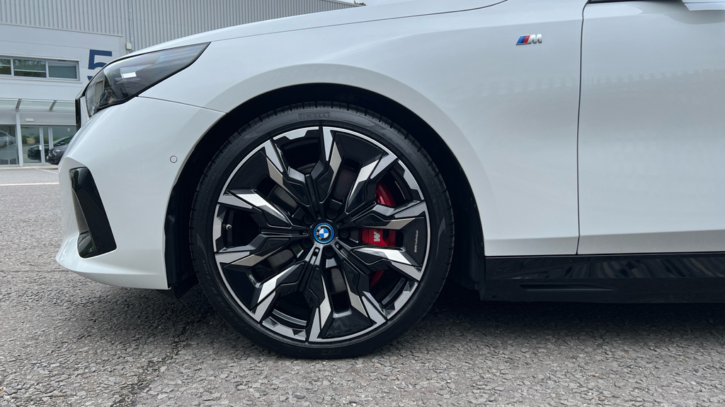 BMW i5 250Kw Edrive40 M Sport Pro 84Kwh Grey #25