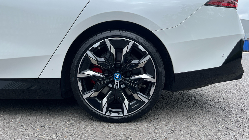 BMW i5 250Kw Edrive40 M Sport Pro 84Kwh Grey #26