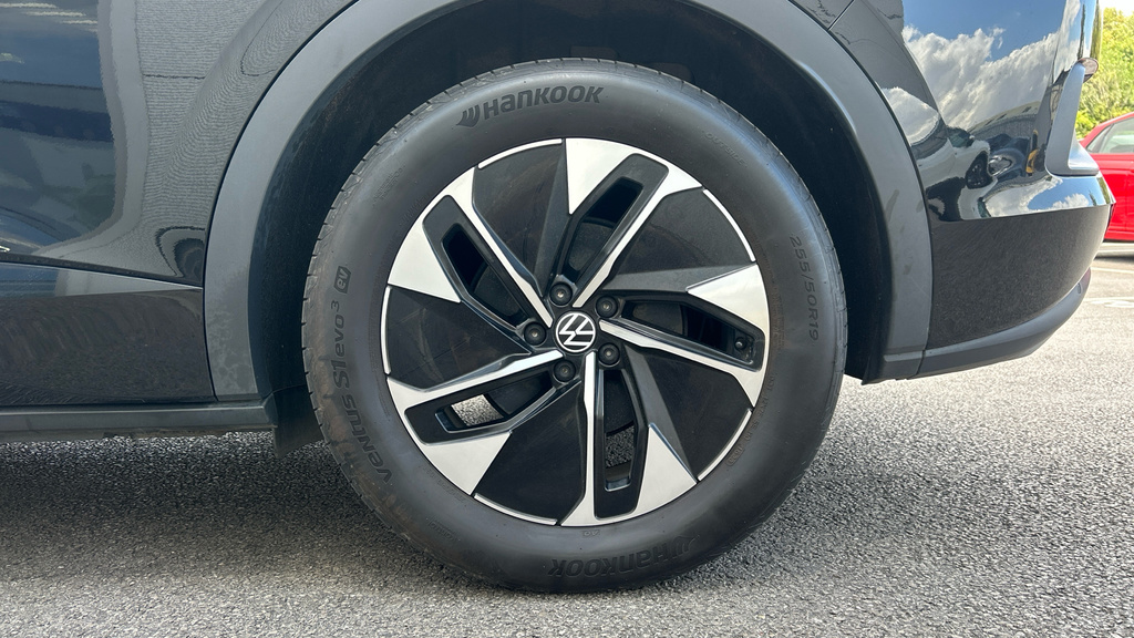 Volkswagen ID.5 220Kw 4Motion Gtx Style 77Kwh White #19