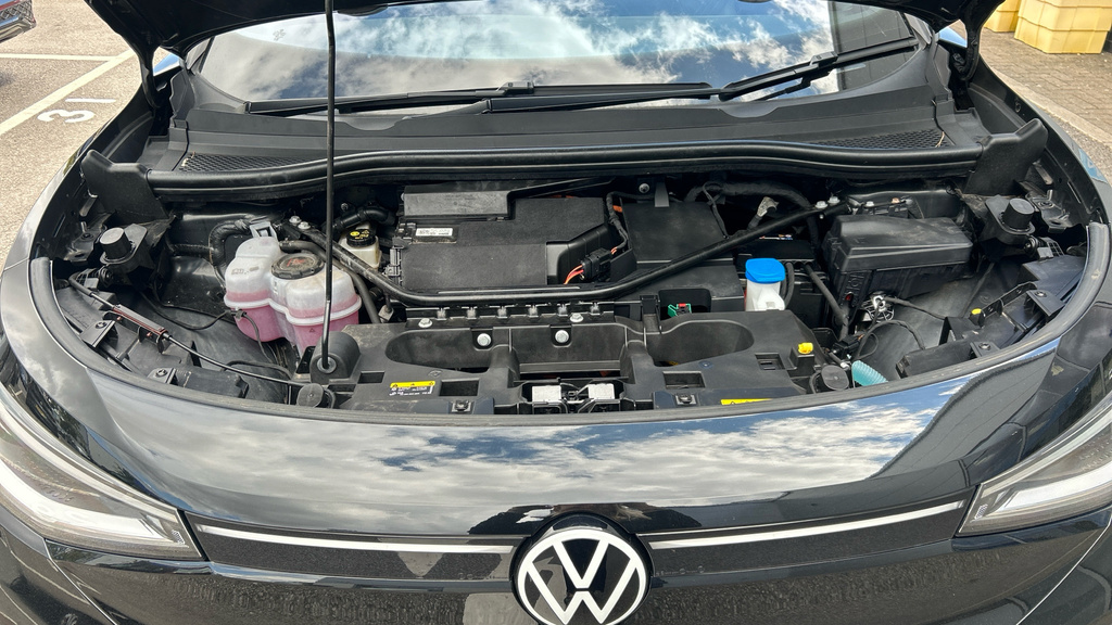 Volkswagen ID.5 220Kw 4Motion Gtx Style 77Kwh White #16