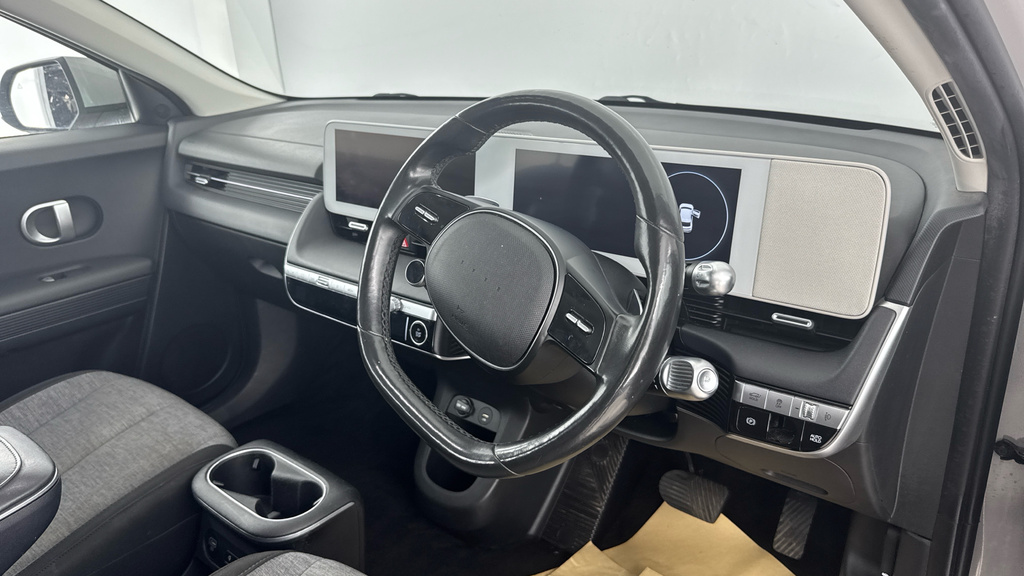 Hyundai Ioniq 5 Premium Gold #9