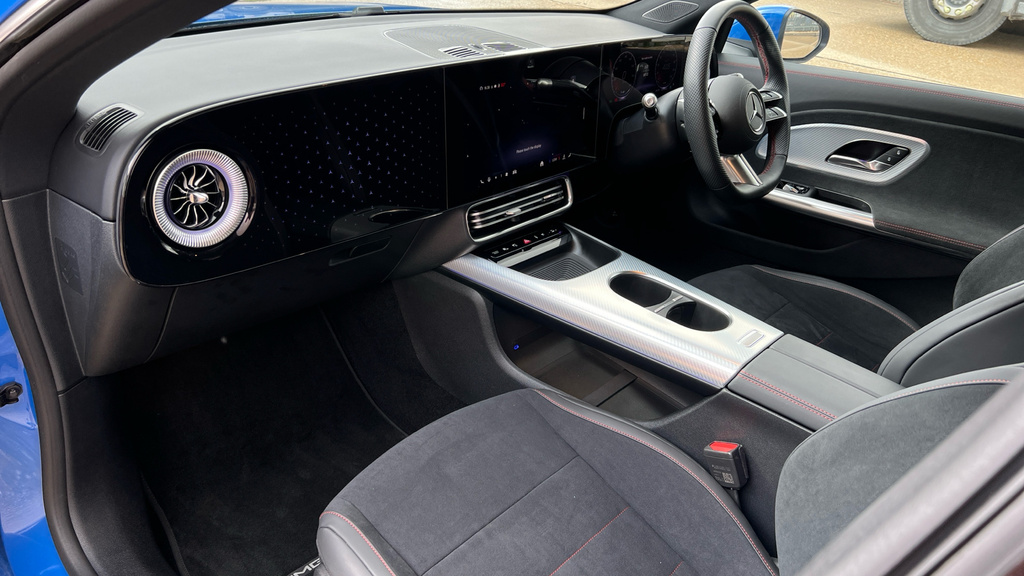 Mercedes-Benz CLA Class 1.3 Cla180h Mhev Amg Line Premium Plus Shooting Black #15