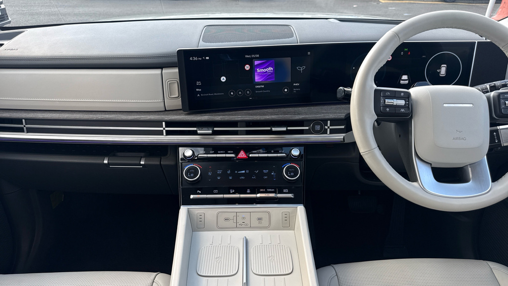 Hyundai Santa Fe Santa Fe Phev Calligr 4Wd My25 Silver #11