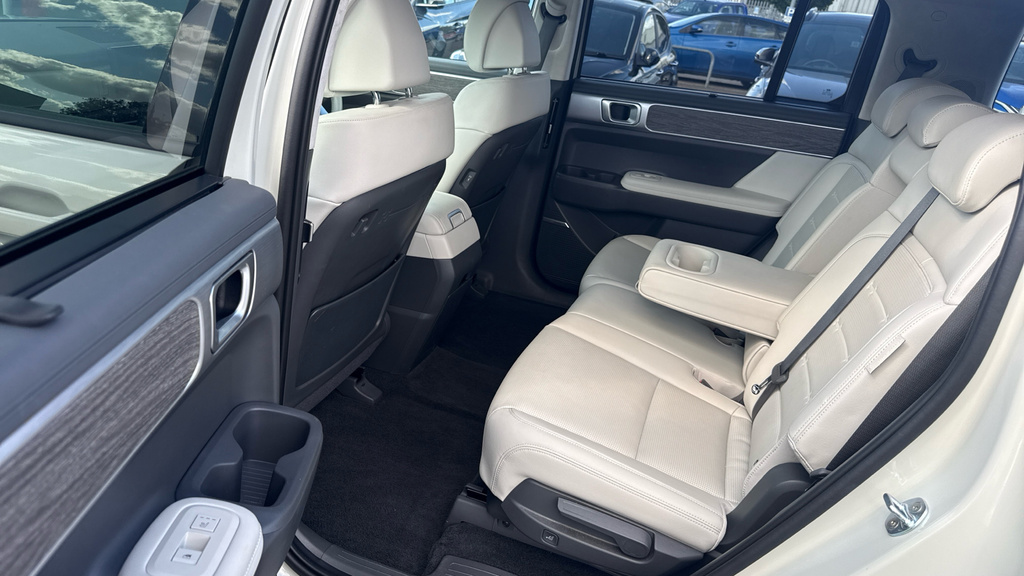 Hyundai Santa Fe Santa Fe Phev Calligr 4Wd My25 Silver #14