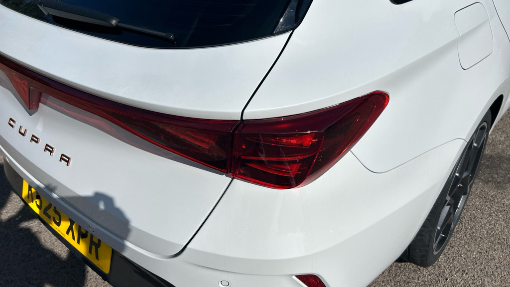 Cupra Leon 1.5 Etsi V1 Estate Hybrid Dsg Euro 6 S Grey #39