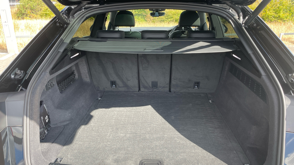 Audi Q8 Audi Q8 Suv Black Edition 50 Tdi Quattro 286 Ps Ti White #15