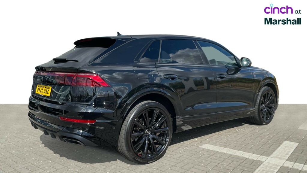 Audi Q8 Audi Q8 Suv Black Edition 50 Tdi Quattro 286 Ps Ti White #3