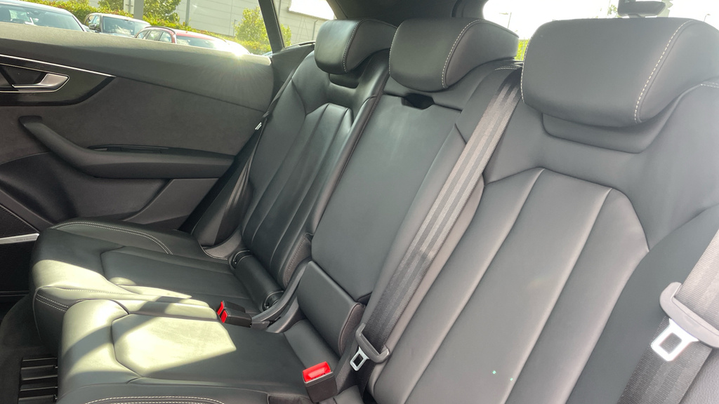Audi Q8 Audi Q8 Suv Black Edition 50 Tdi Quattro 286 Ps Ti White #14