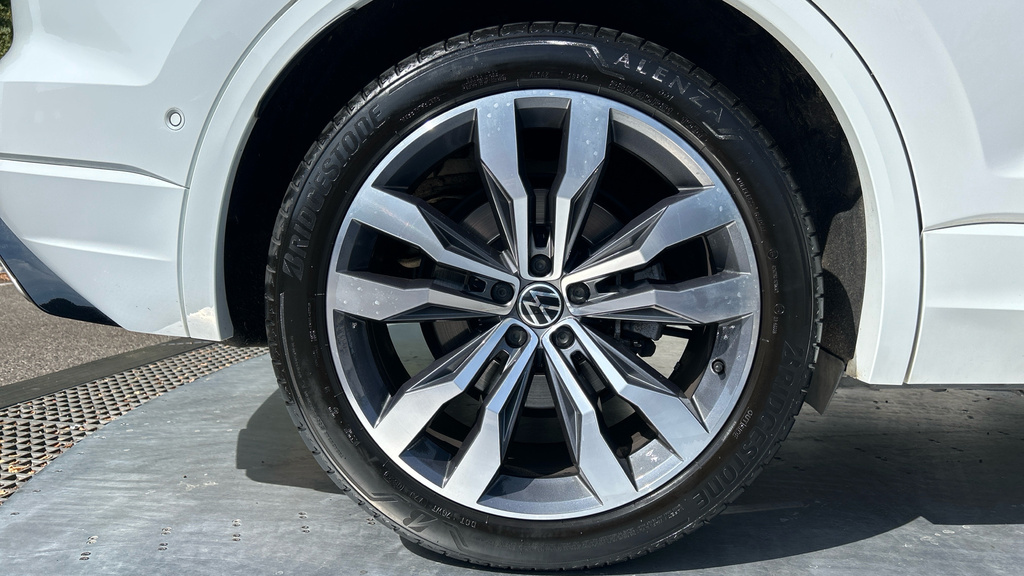 Volkswagen Touareg 3.0 V6 Tdi 4Motion R-line Tech Plus Tip Black #19