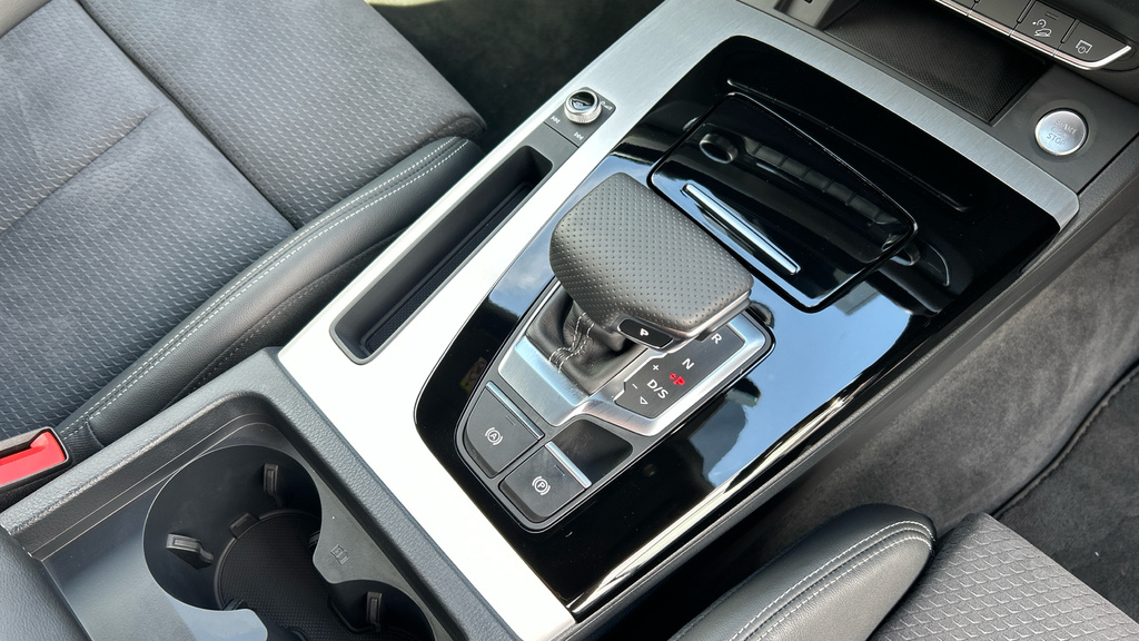 Audi Q5 Audi Q5 Sportback Special Editions 2.0 Tdi Quattro White #28