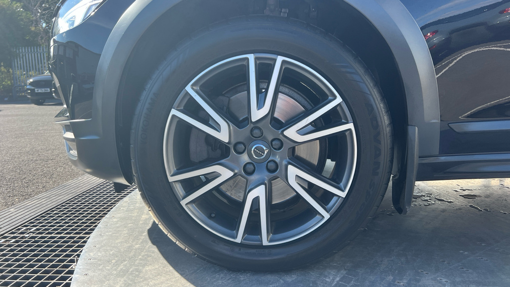 Volvo V90 Cross Country D4 Awd Plus Grey #23