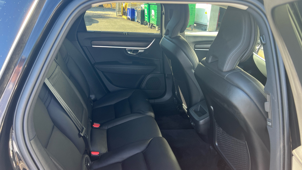 Volvo V90 Cross Country D4 Awd Plus Grey #25